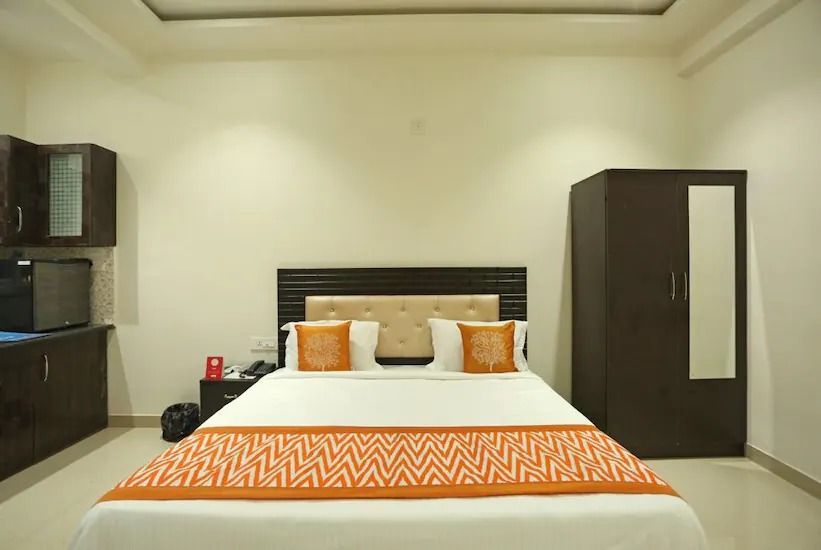 Anamsa Residency Deluxe Room