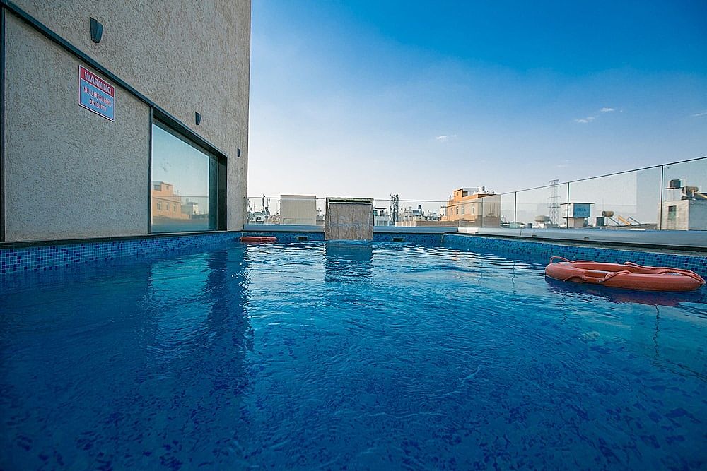 Rooftop pool