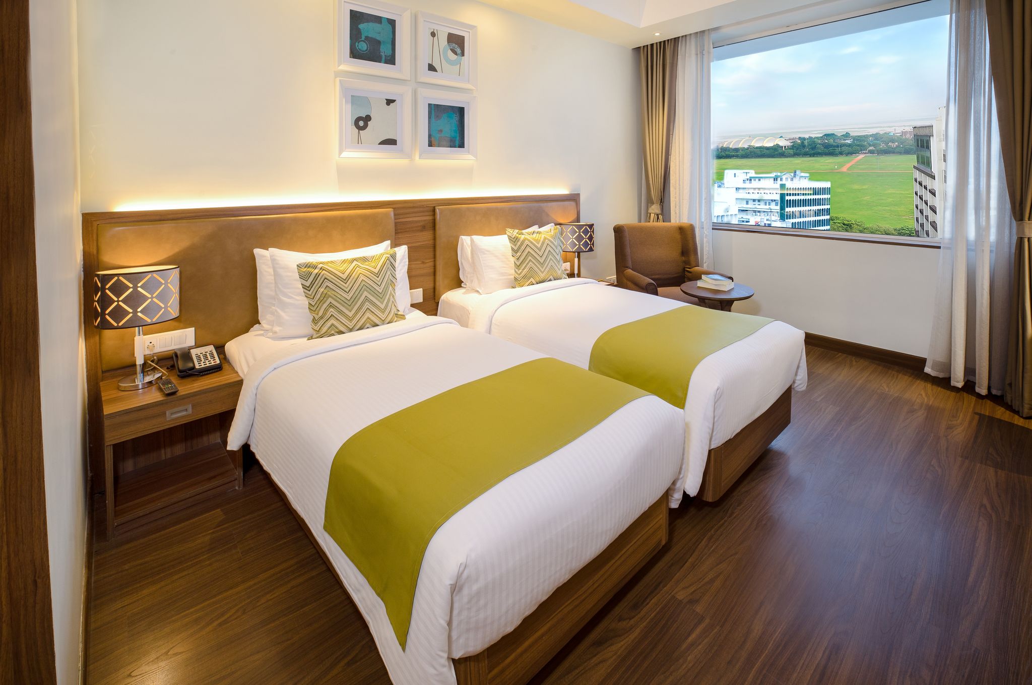 Business Room Twin Bed