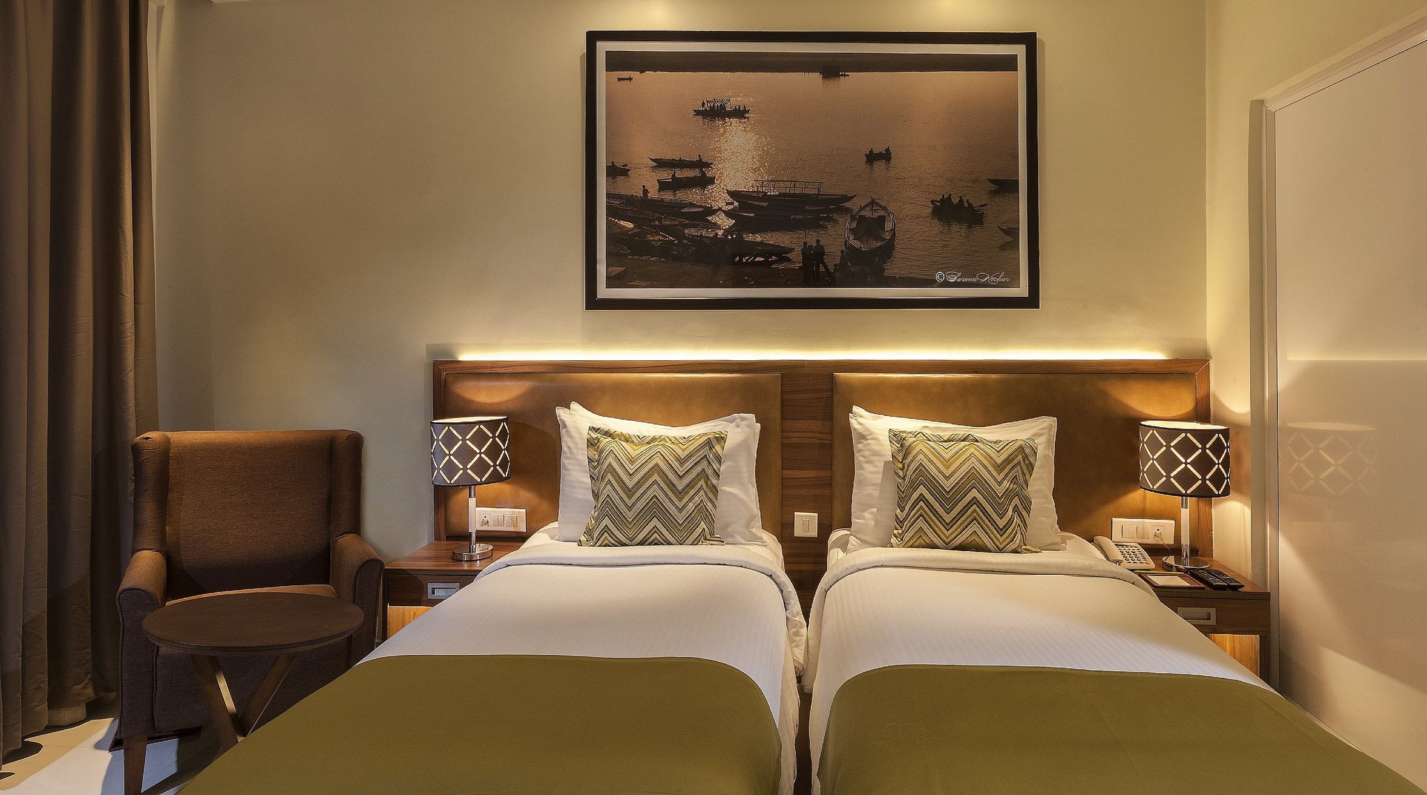 Lemon Tree Premier Patna Deluxe King Room