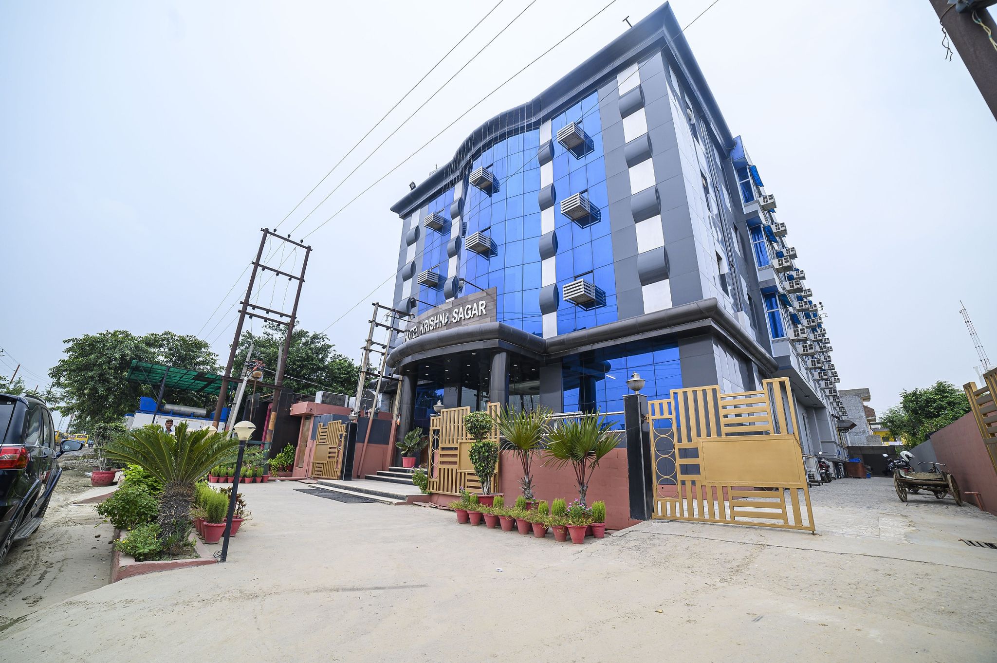 Hotel Exterior