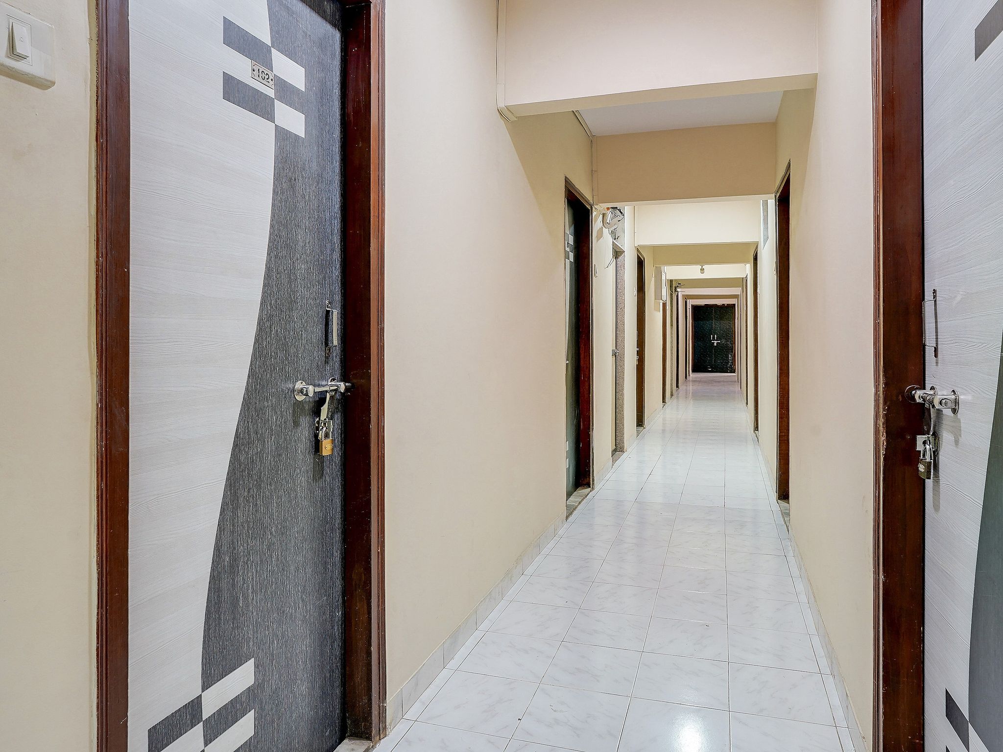 undefined Hotel Kurla Residency 4