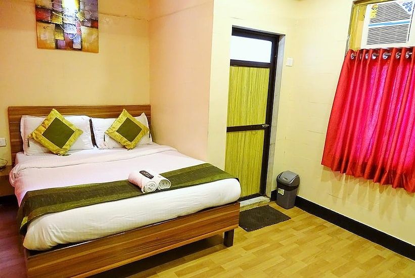 GSK Hotel Deluxe Room 7