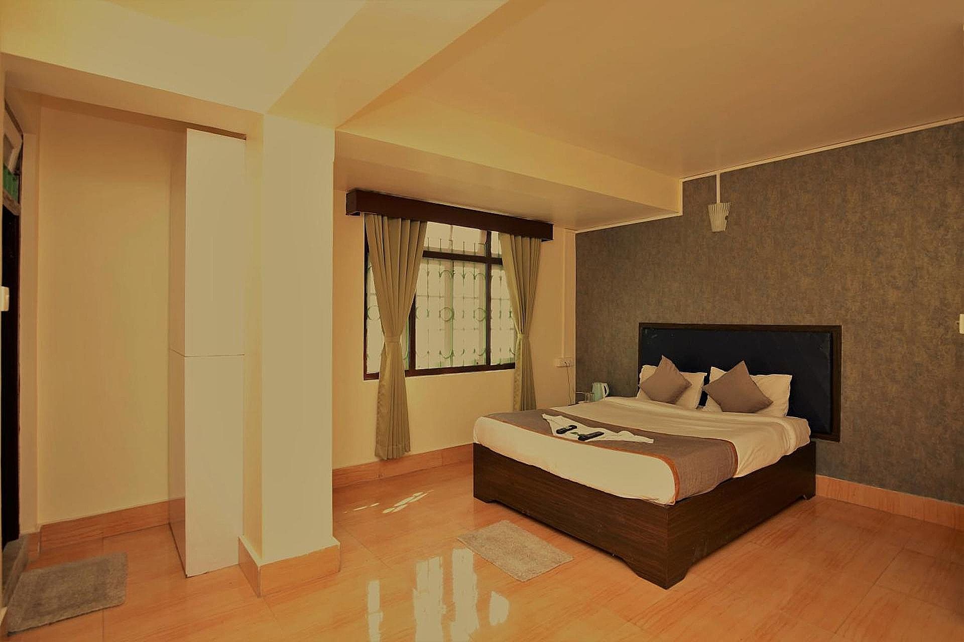 The Griffon's Nest Standard Room 5