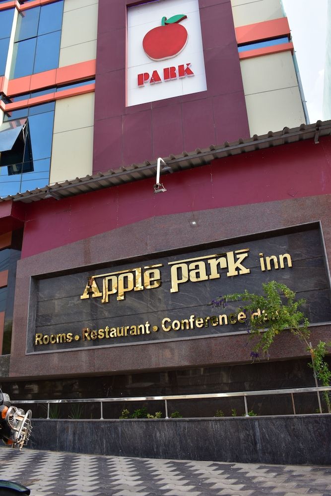 undefined Hotel Apple Park Inn 7