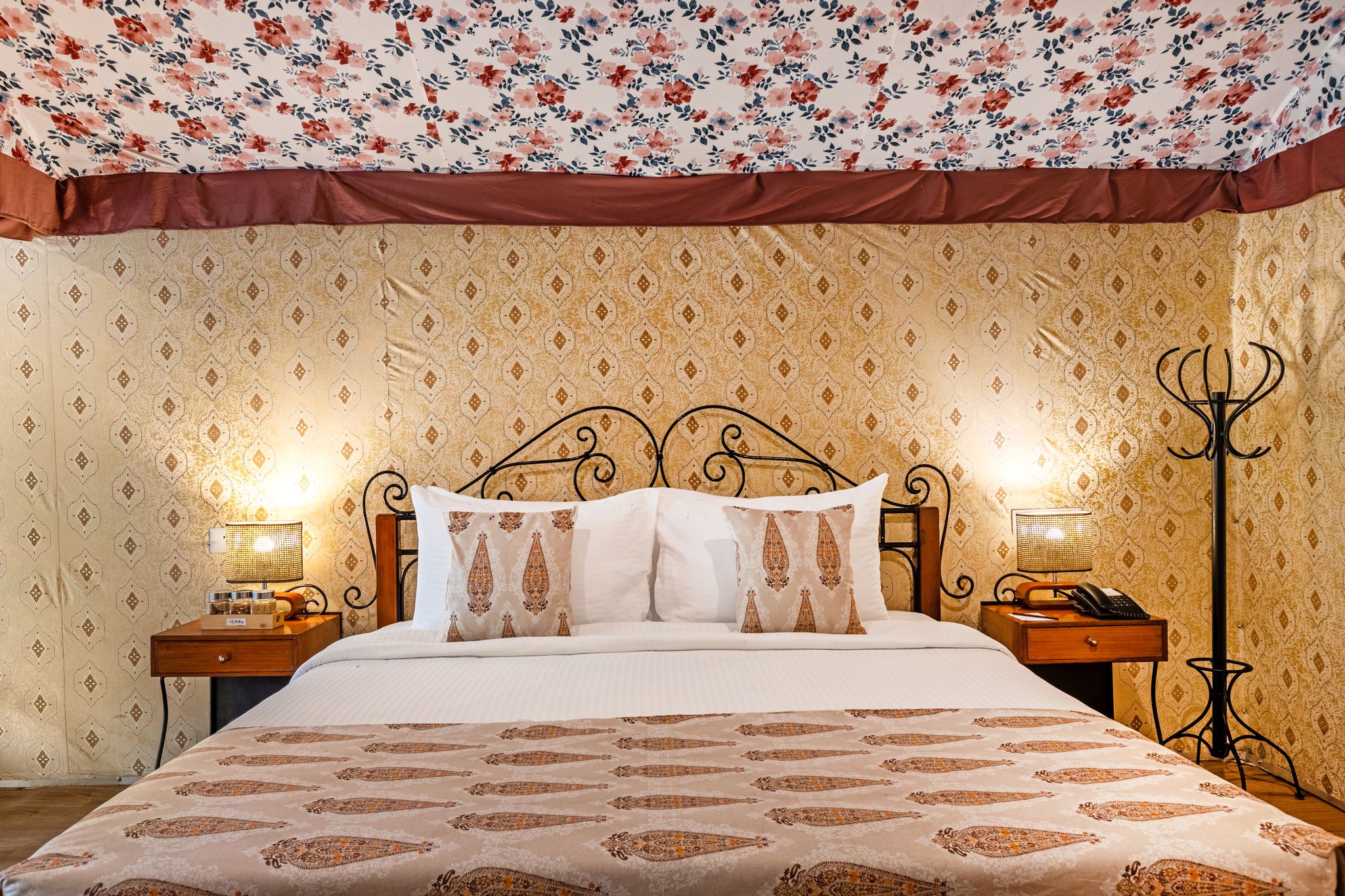 Sterling Kanha Classic Tent with Sitout 8