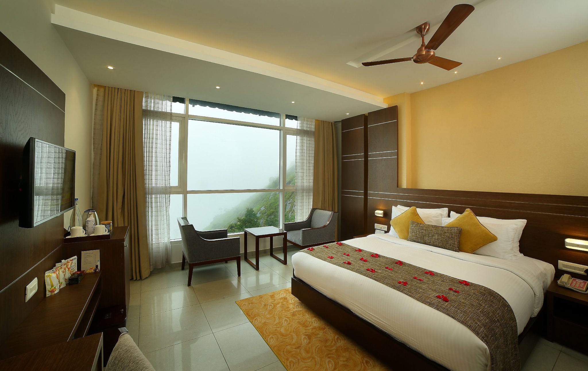 King Room with Balcony