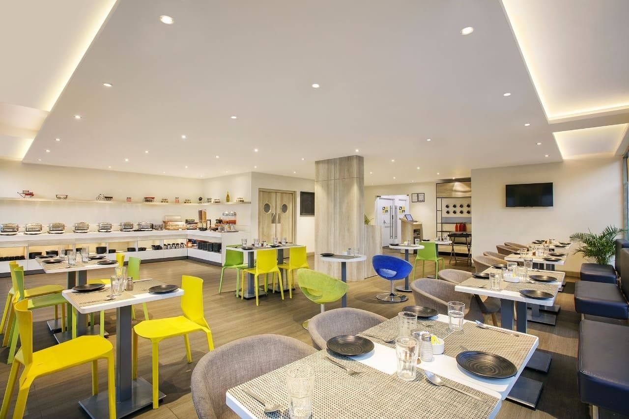 Food & Dining
