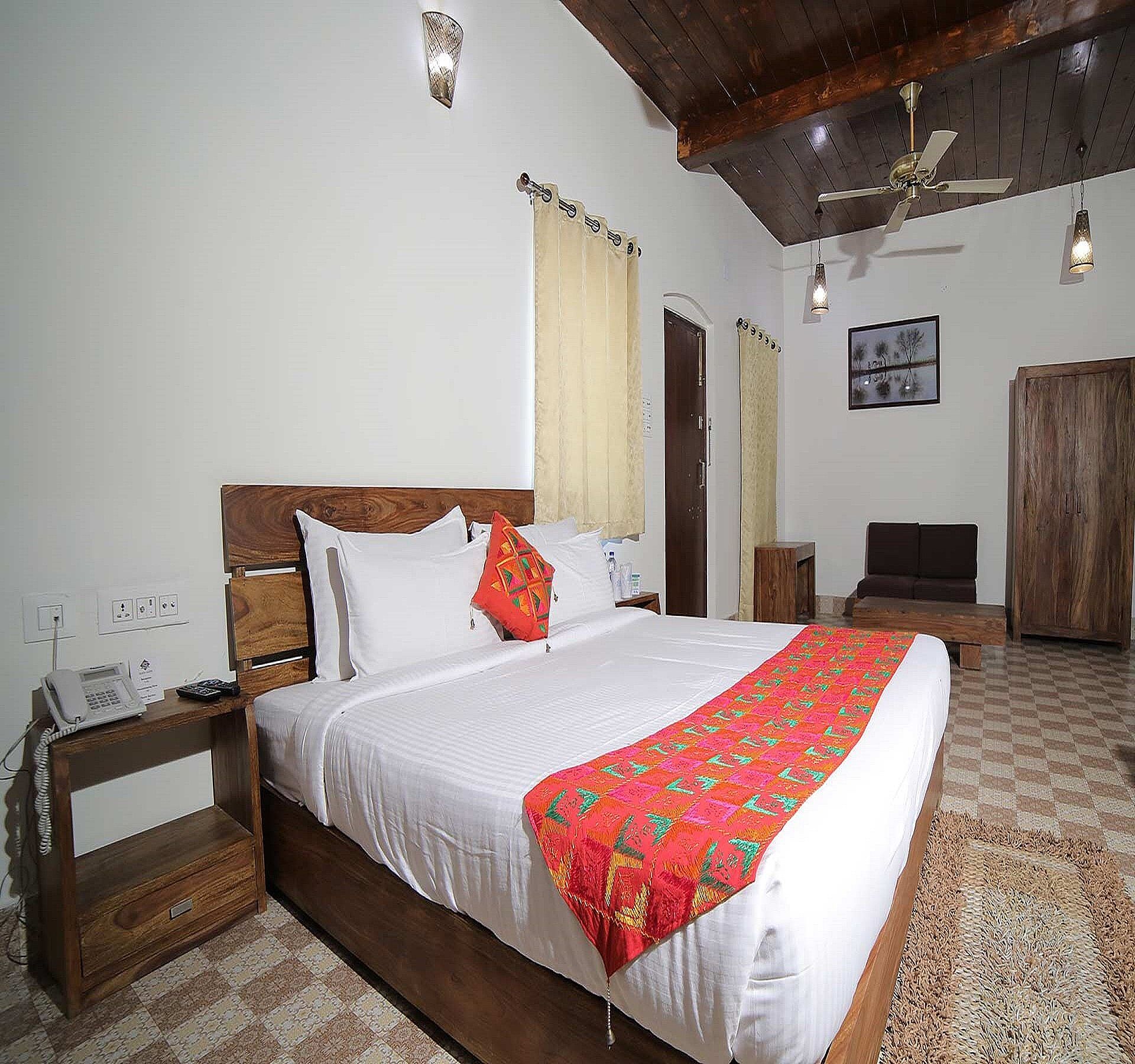 Sadda Pind Standard Room With King Size Bed