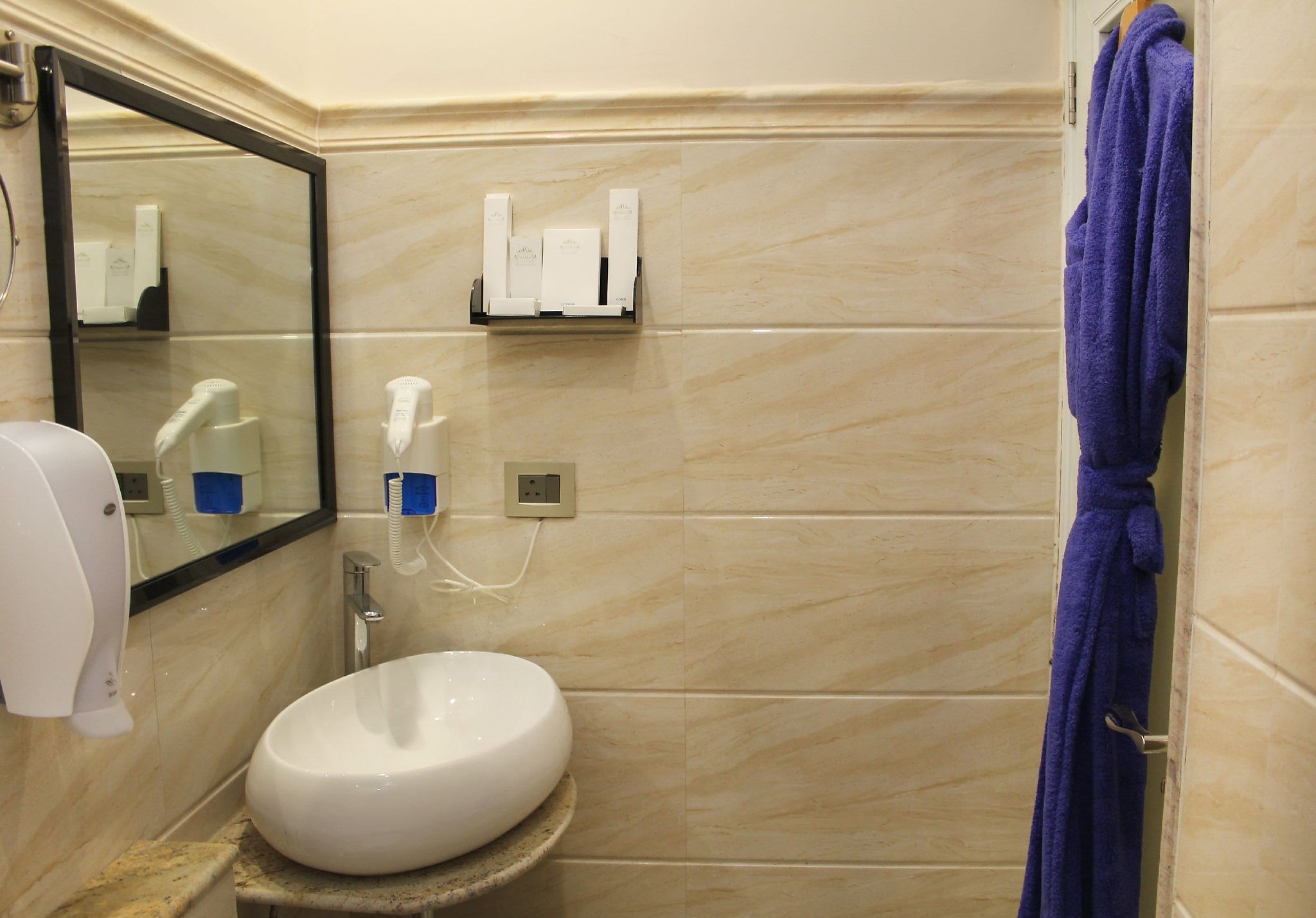 undefined Hotel Kama International 9