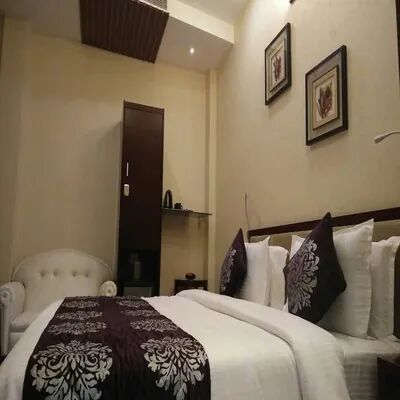 Deluxe Double Room - Generic - YCHS