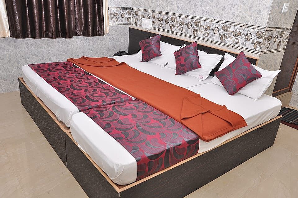 undefined Addhuri Comforts Inn 5