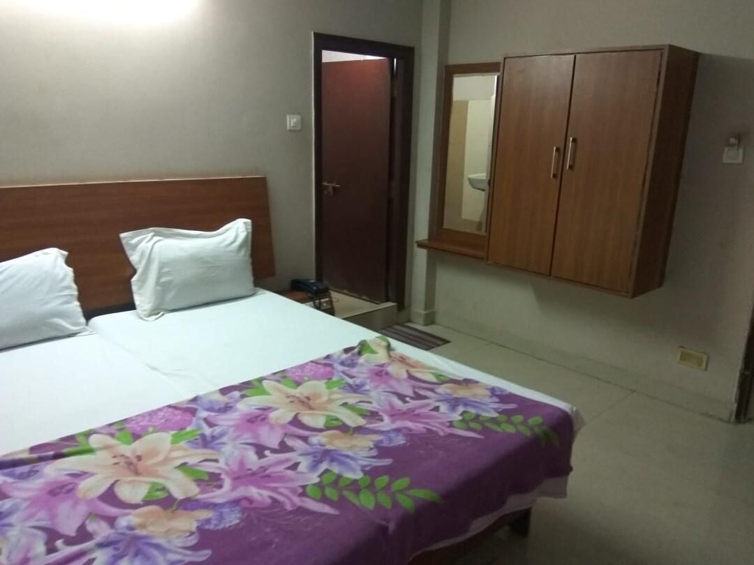 Sai Priya Residency Executive AC Room 5