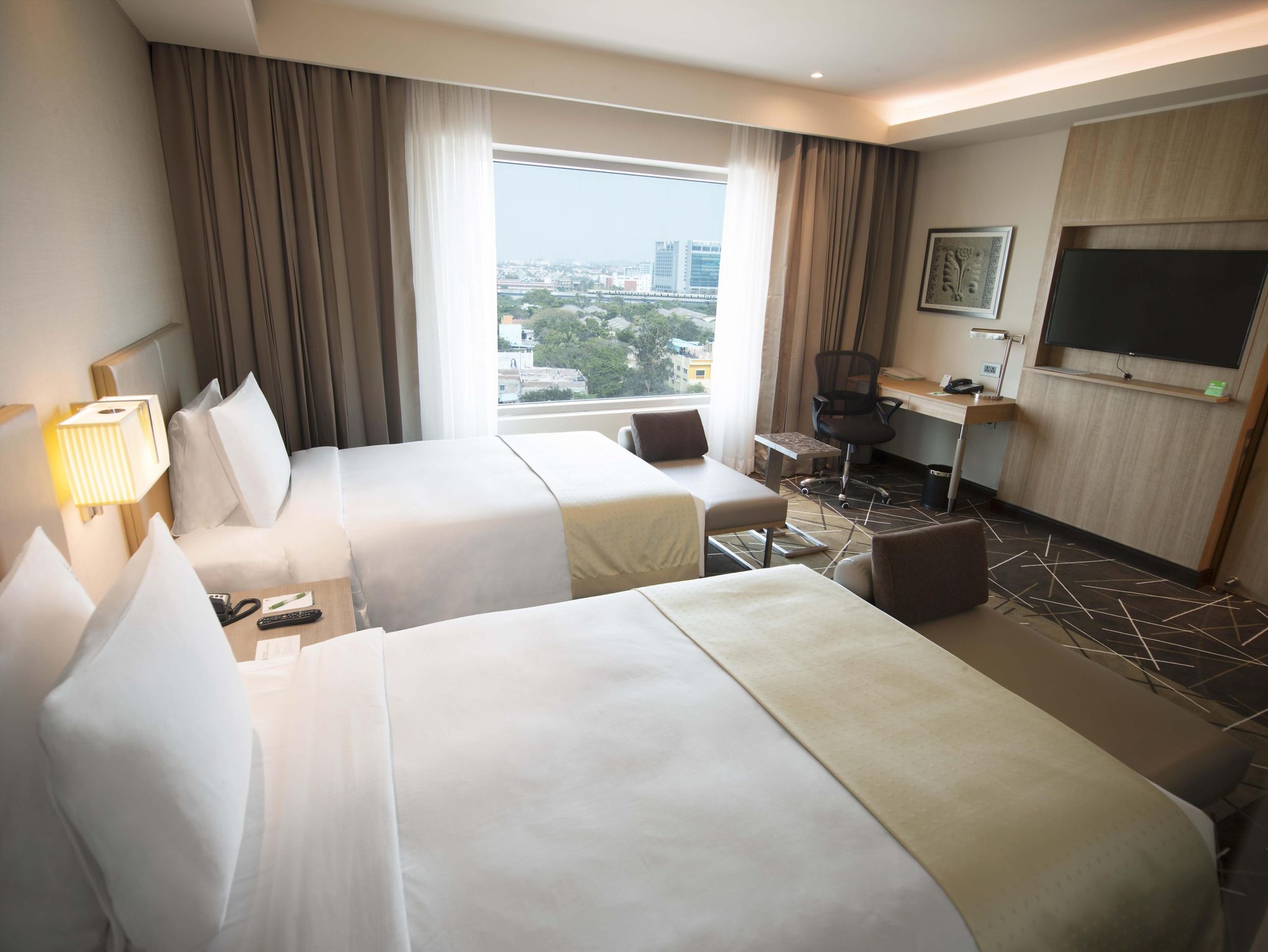 Standard Room, 2 Twin Beds, City View