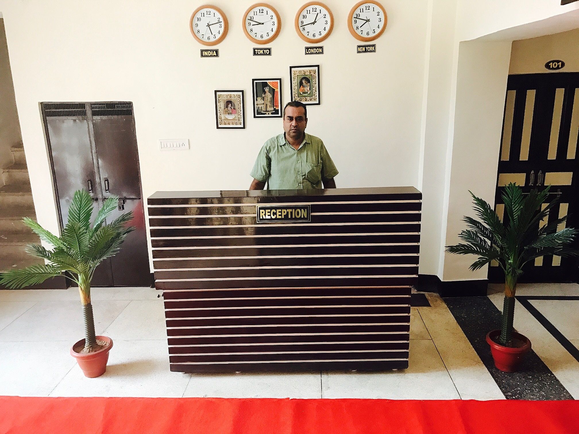 undefined Hotel Dharohar Palace 2