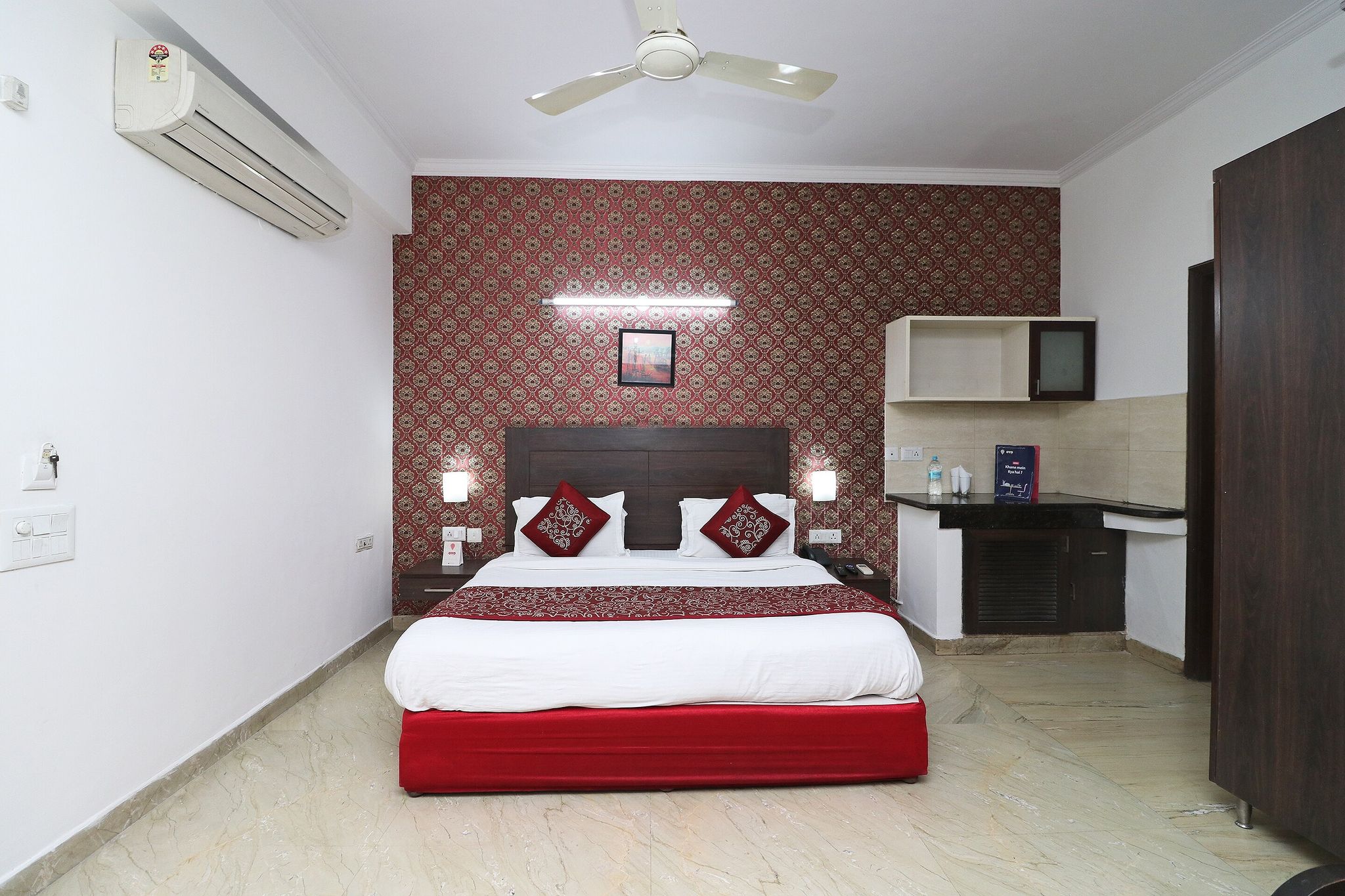 Hotel Jashn Inn Studio Room  18