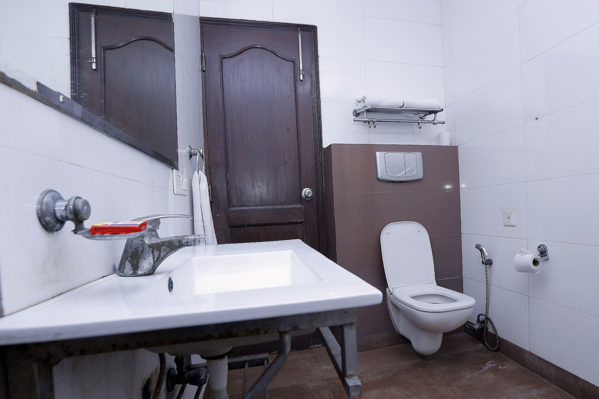 Hotel Jashn Inn Studio Room  7
