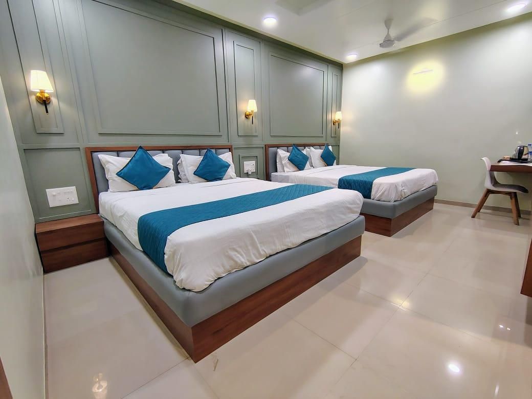 Family Room with Air Conditioning