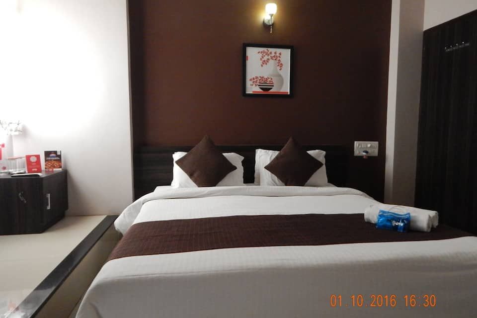 Hotel Sai Deluxe Executive Non A/c 6