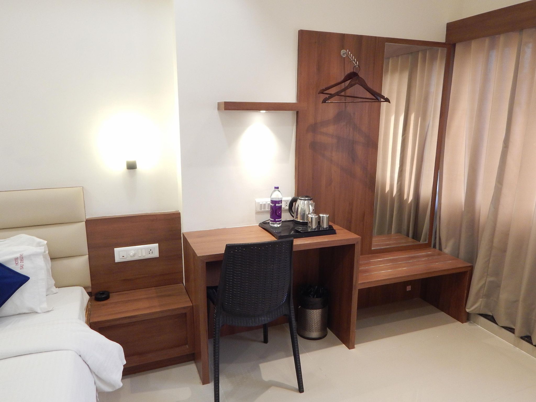 Hotel Sai Deluxe Executive Room AC 15