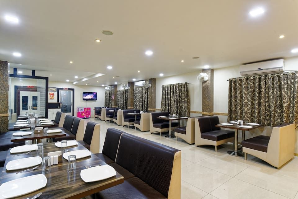 undefined Hotel United 21 6