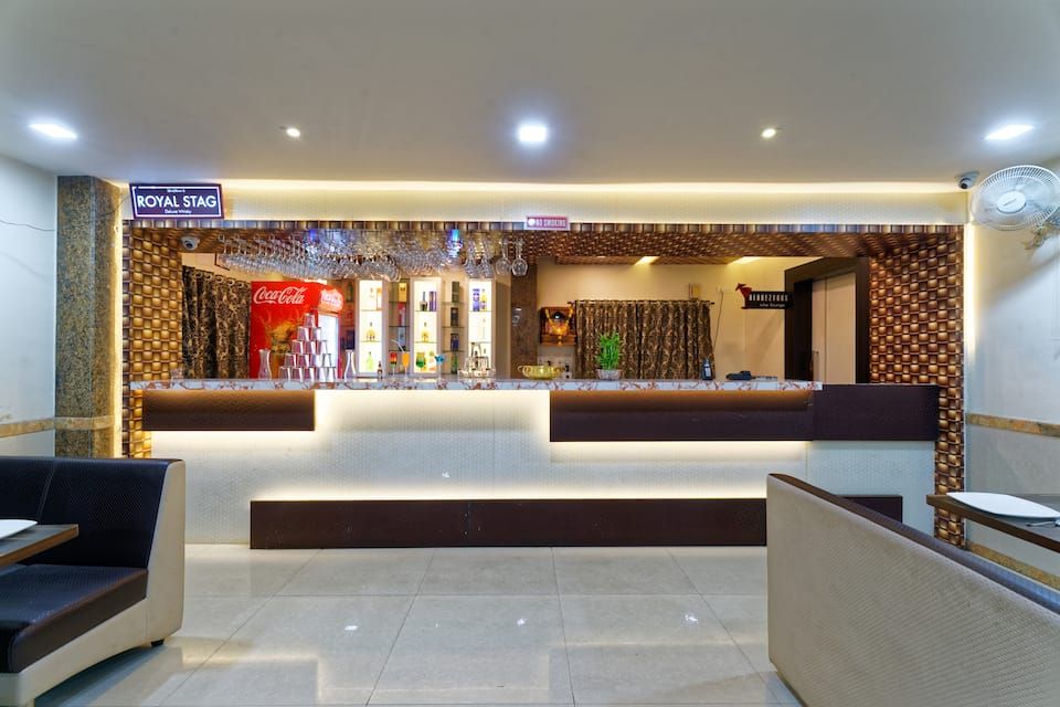 undefined Hotel United 21