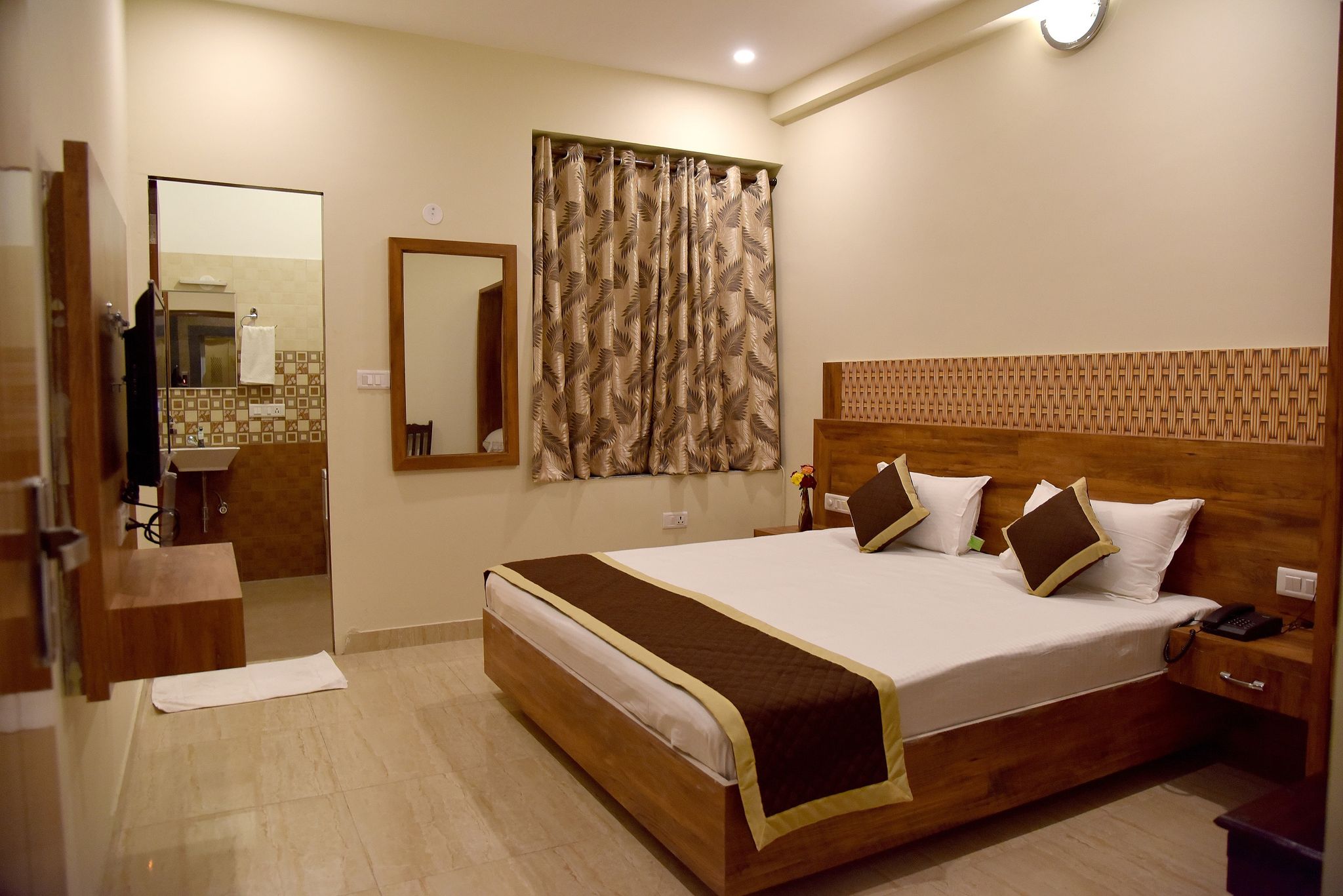 Hotel Triveni Residency Classic Room 10