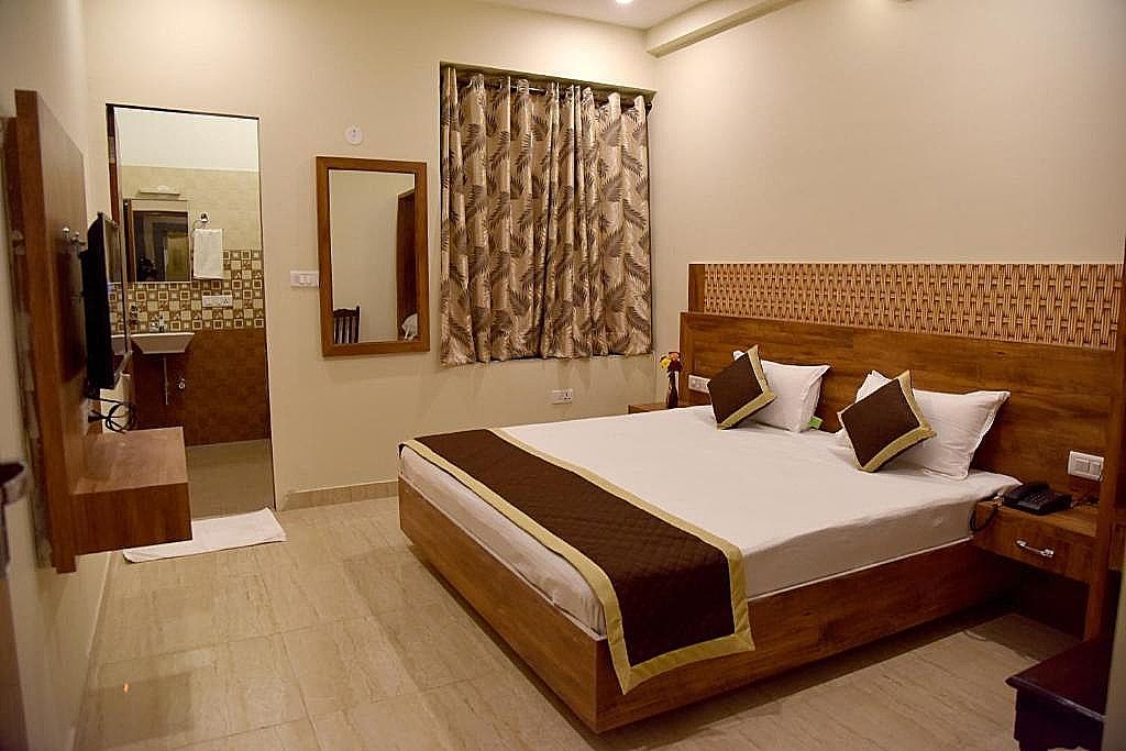 Hotel Triveni Residency Classic Room 9