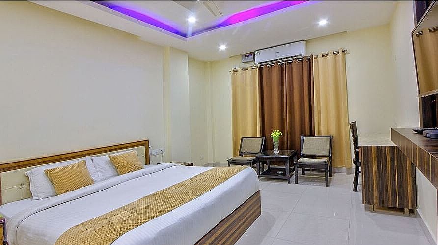 Executive Hot and Cold AC Room With Balcony - Beautiful View of Himalayas