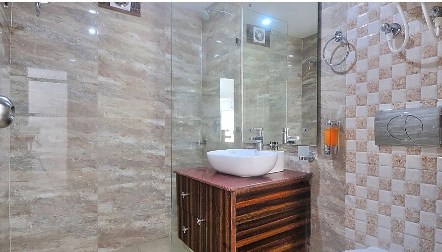 Hotel Bliss Valley- Hotel in Dharamshala Super Deluxe Hot and Cold AC Room - Beautiful View of Himalayas 14