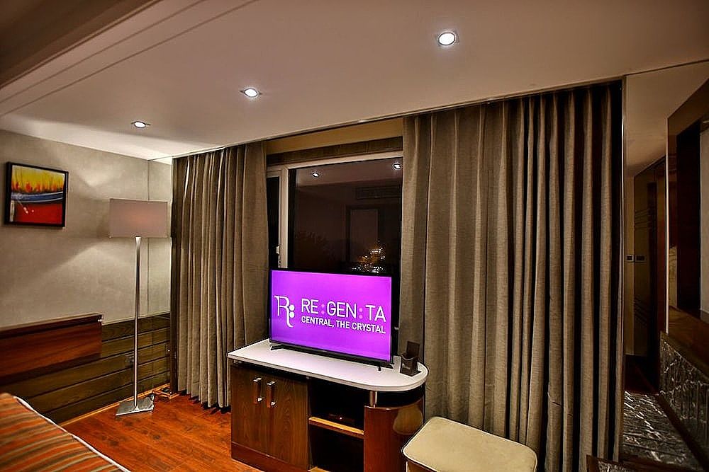Regenta Central the Crystal Kanpur, Harsh Nagar Executive Room, 1 King Bed, Non Smoking, City View 16