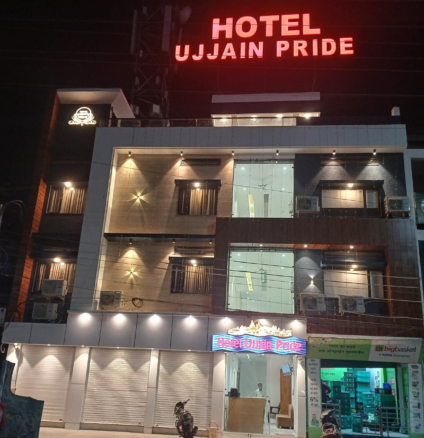 Hotel Exterior