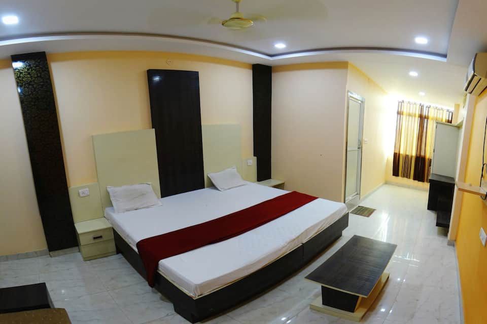 Hotel Ujjain Pride Deluxe Room 6