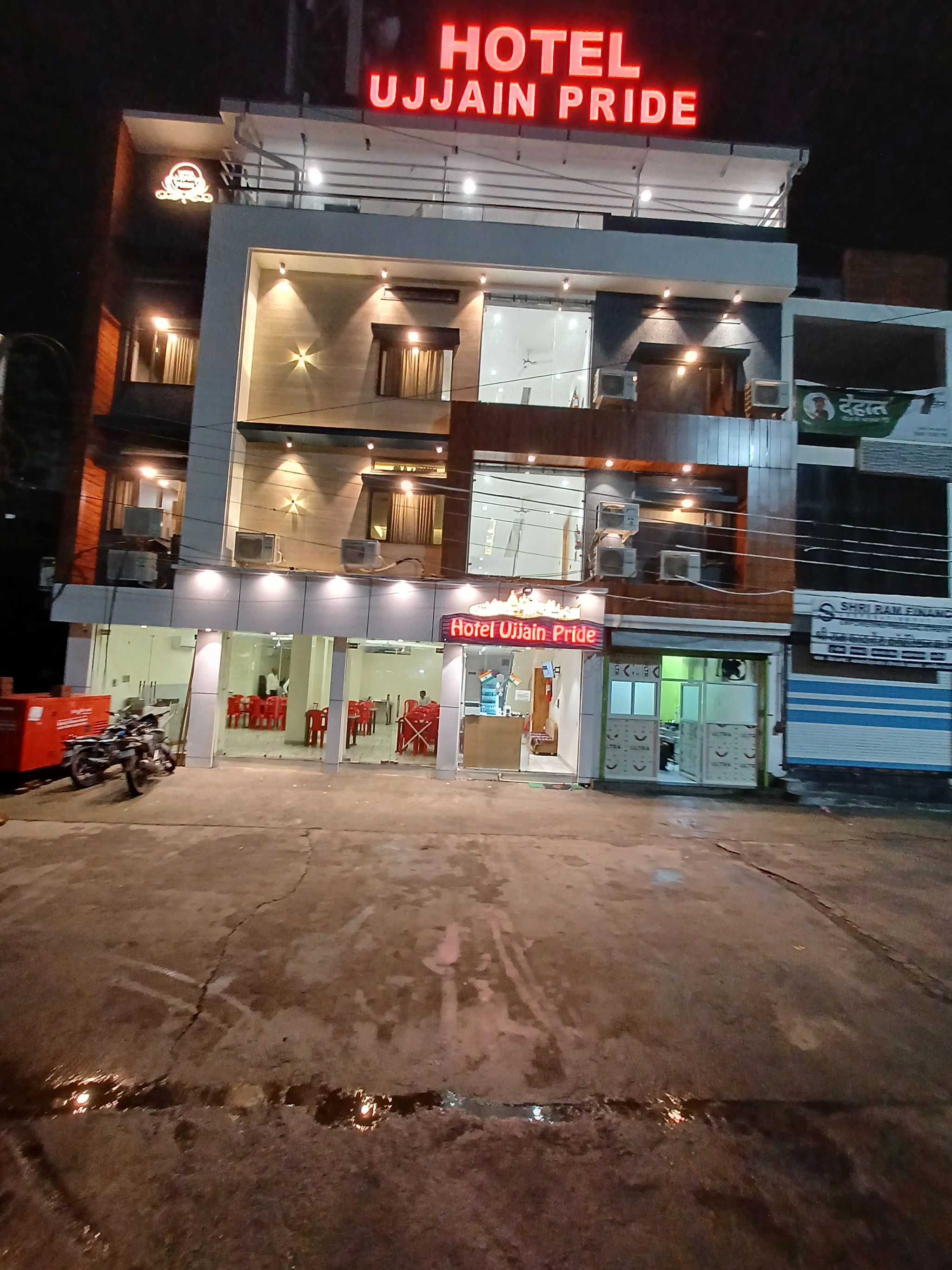 Hotel Exterior