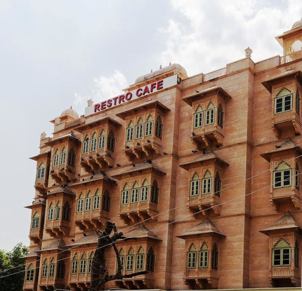 undefined Hotel Castle Inn by Castle Hotels 8