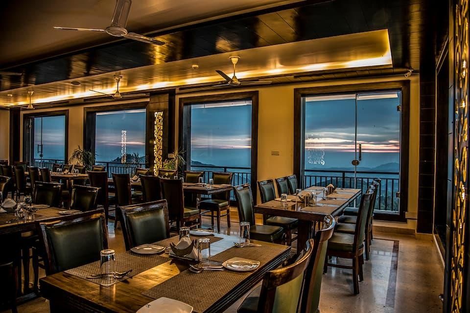 Andaz Shimla Deluxe Room 10