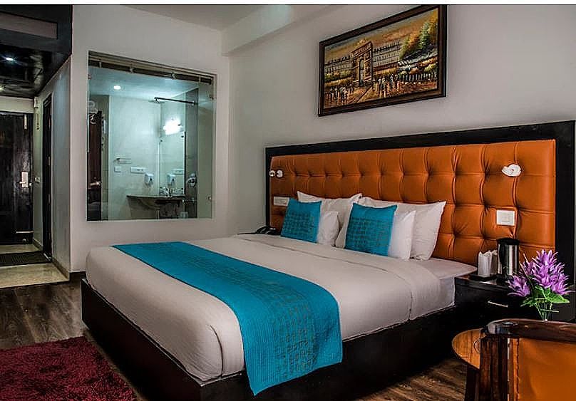 Andaz Shimla Deluxe Room 2