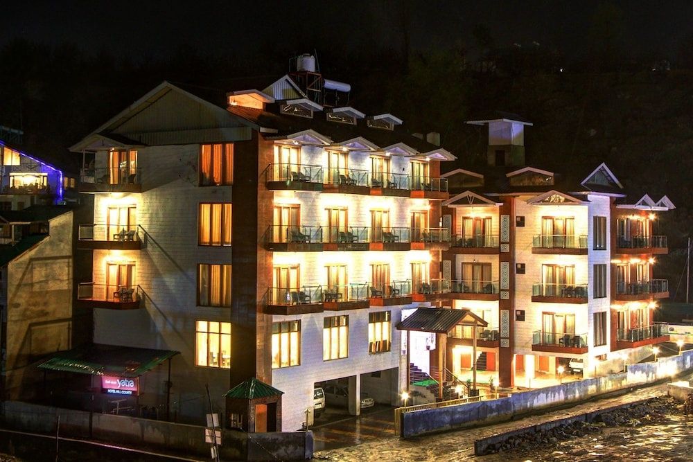 undefined Hill county Resort
