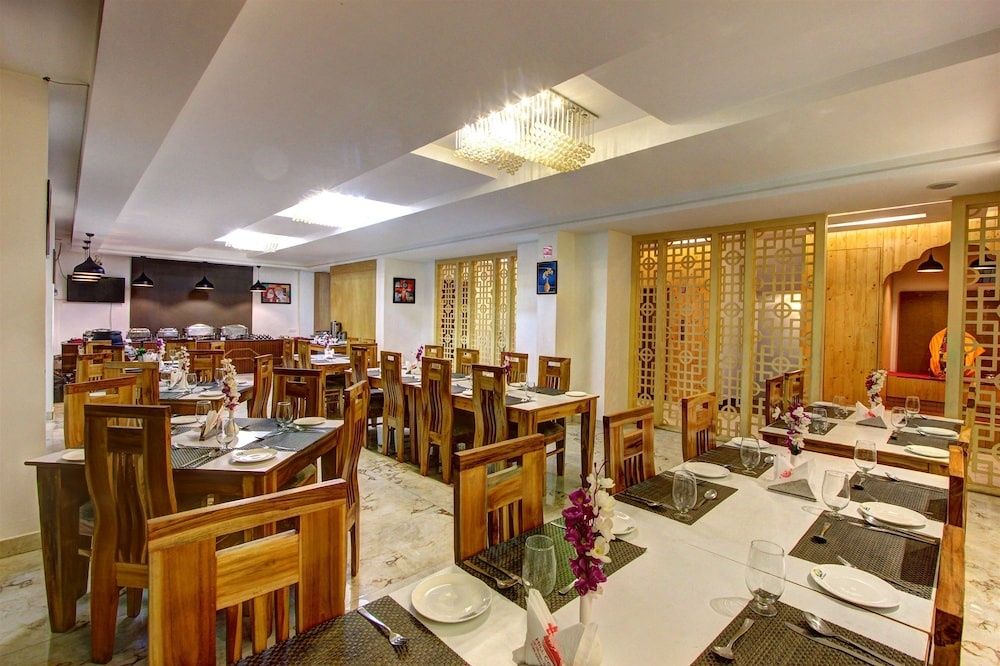 undefined Hill county Resort 4