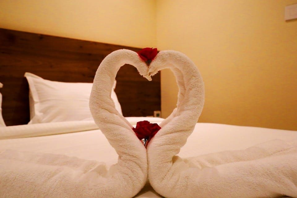 Hotel Hills Deluxe Room 4