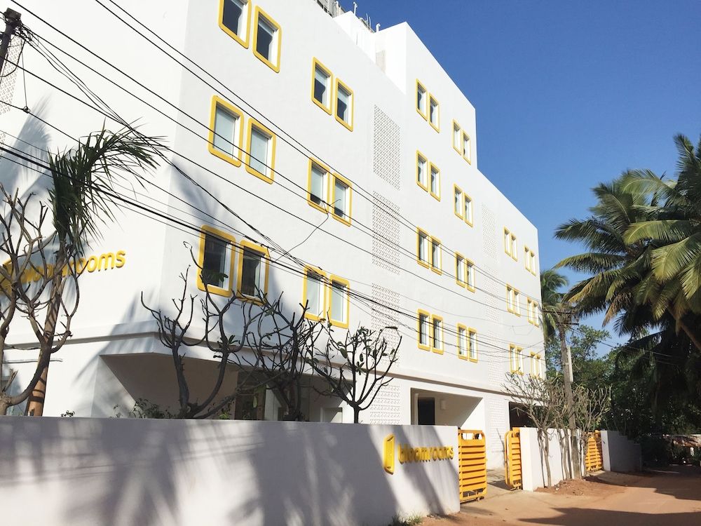 undefined Bloom Hotel - Calangute 10