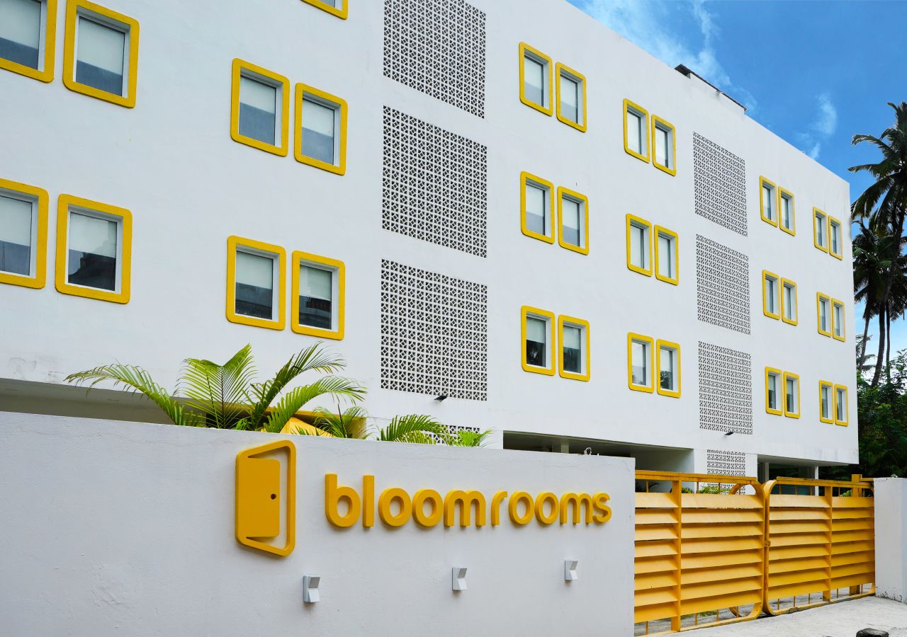undefined Bloom Hotel - Calangute 8
