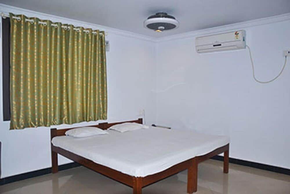 Sanidhya Resort Standard Room 6