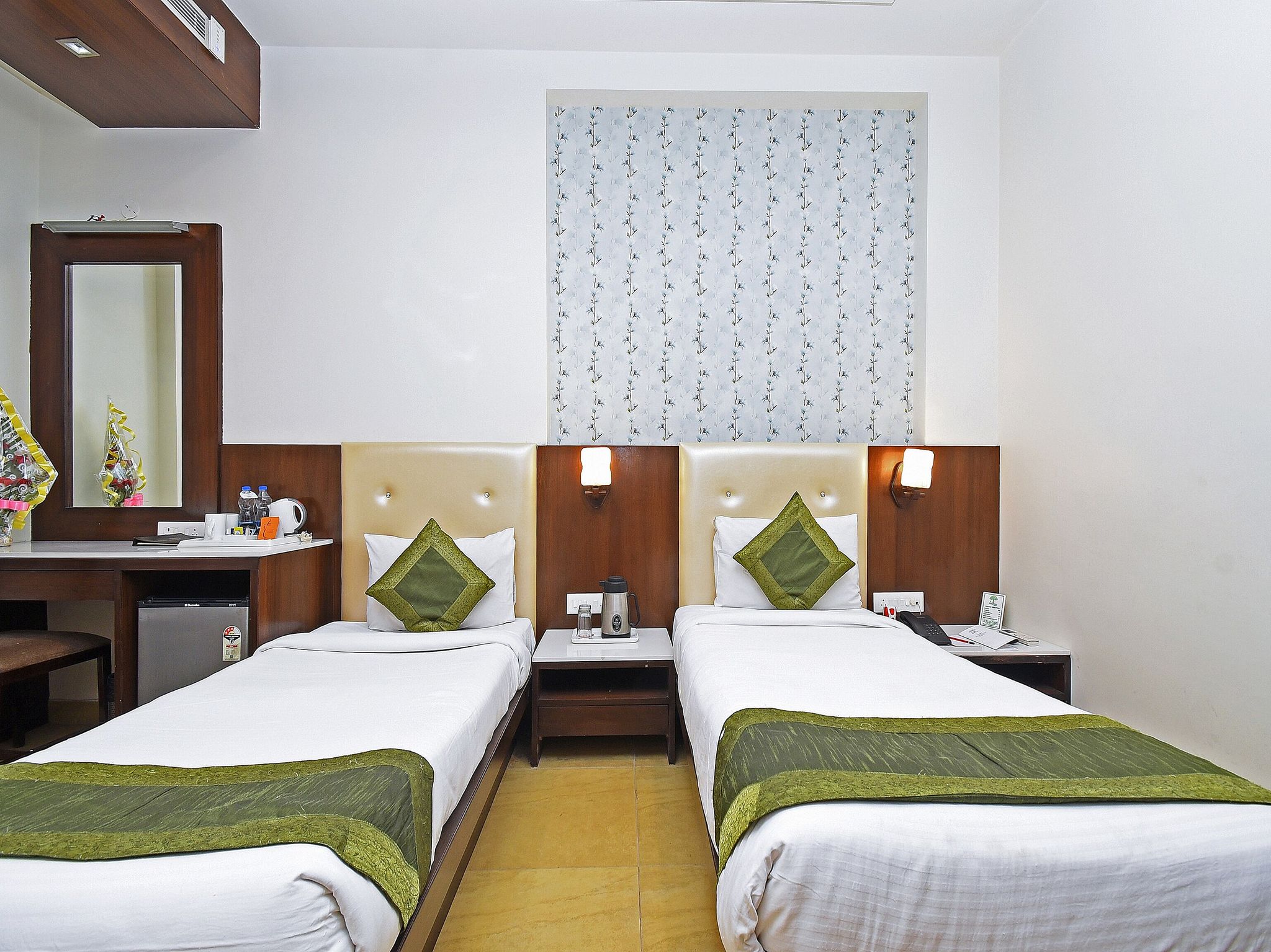TGI Apple Inn Premium 8