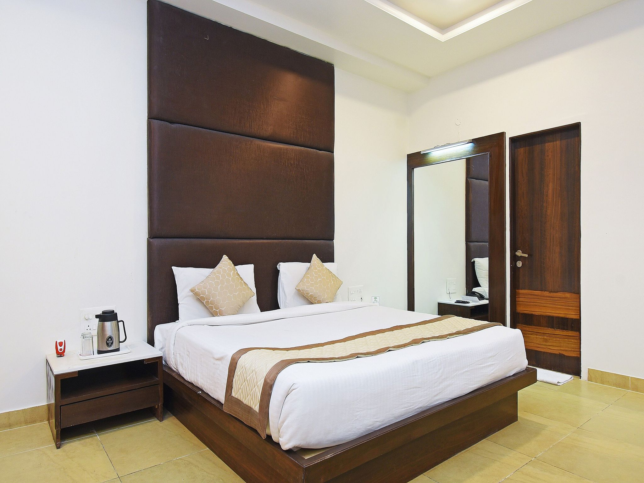TGI Apple Inn Premium 13