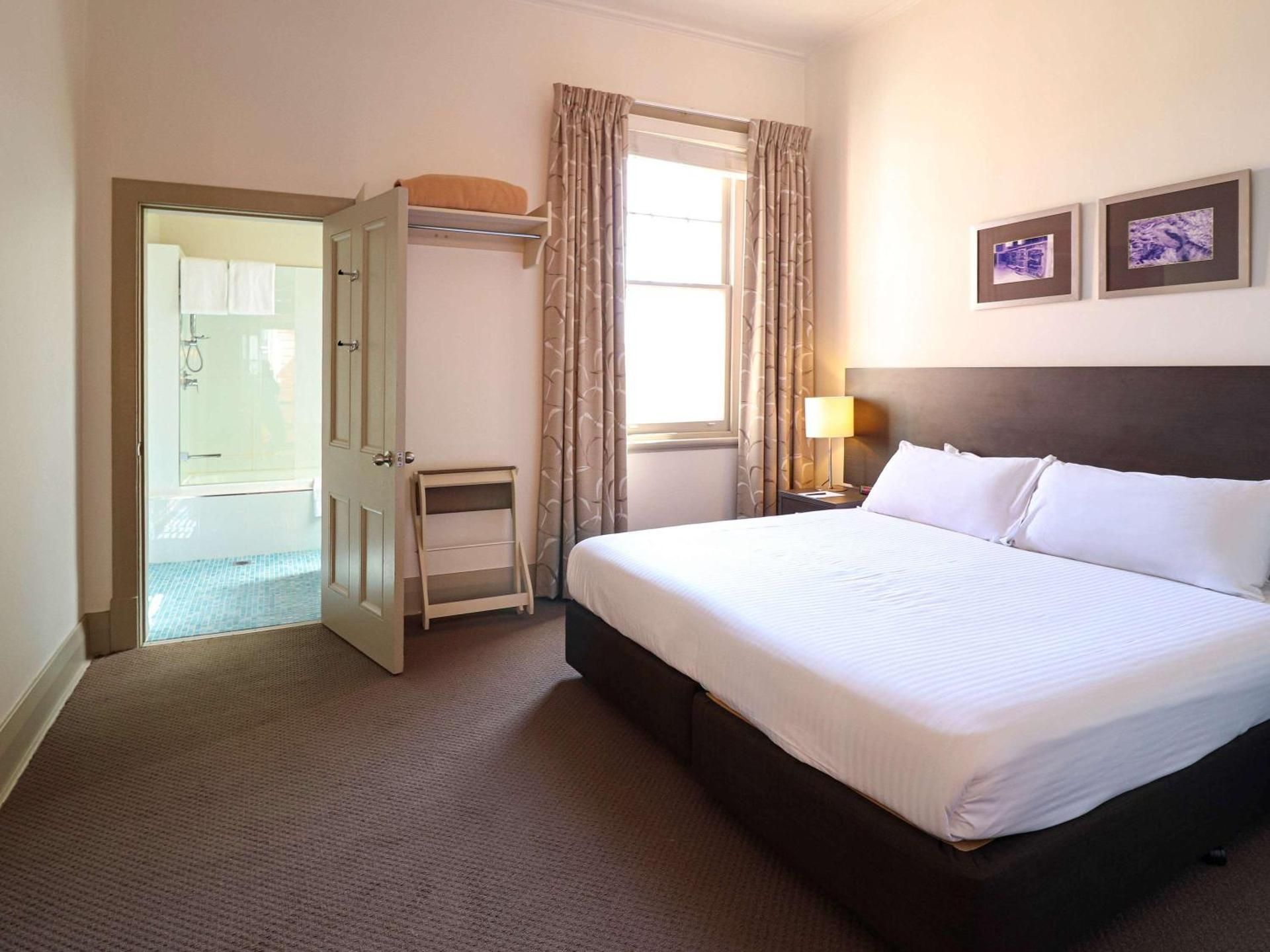 Retreat Suite at Isolation