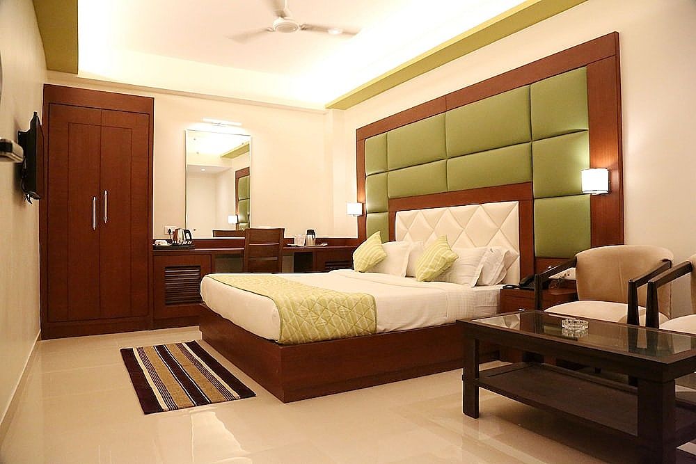 undefined Hotel Varanasi Inn 4