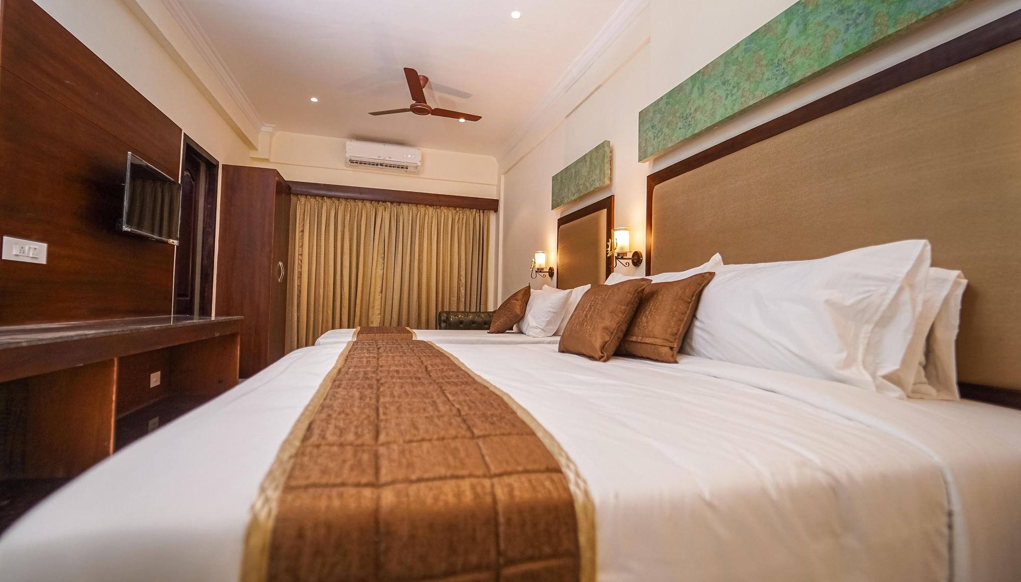 Hotel Rameswaram Grand Family Room 3