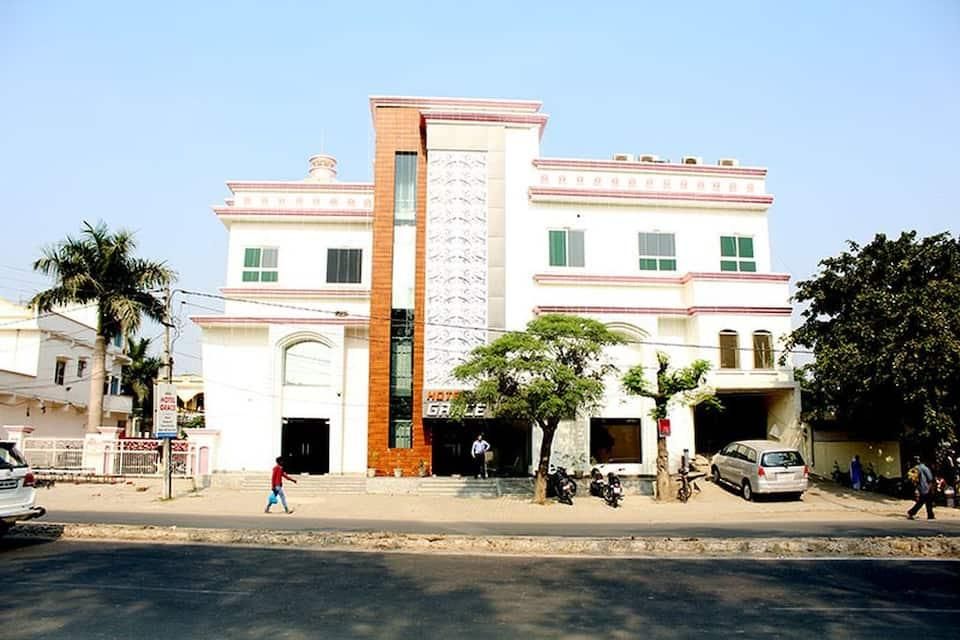 undefined Grace Hotel 7