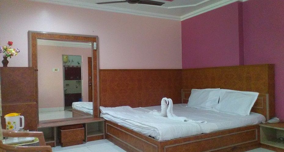 undefined Hotel Mayur 4